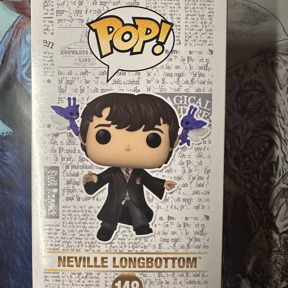 POP! Funko: Neville Longbottom #148 (Funko Web Exclusive) - Picture 4 of 5